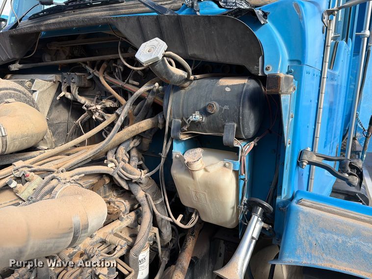 image for item FI2051 2007 Kenworth T300 dump truck