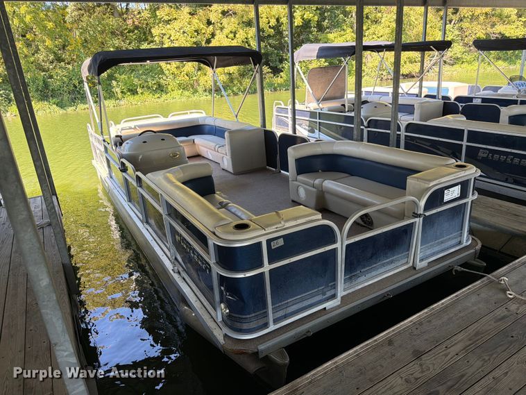 image for item FK3670 2020 PlayCraft  P-2400 pontoon boat