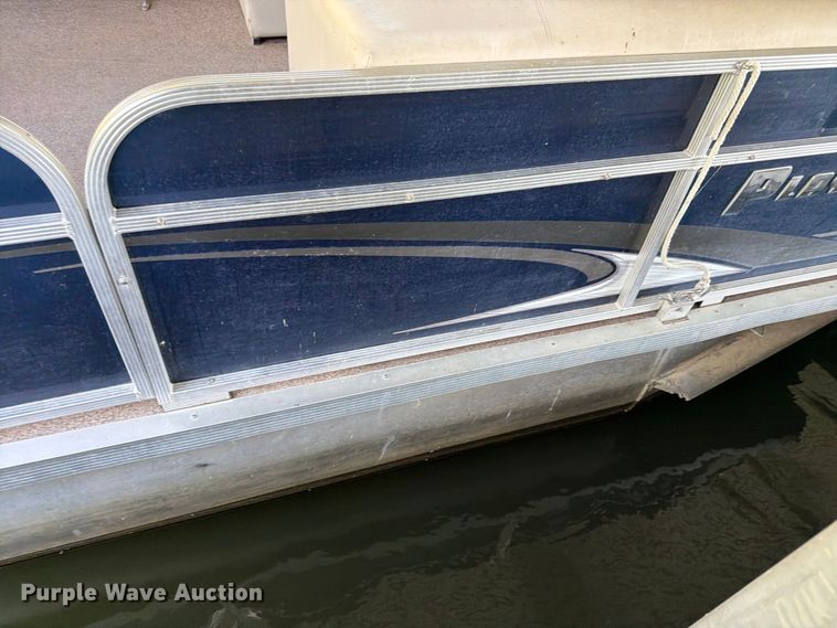 image for item FK3670 2020 PlayCraft  P-2400 pontoon boat