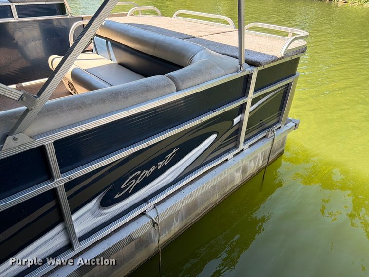 image for item FK3670 2020 PlayCraft  P-2400 pontoon boat