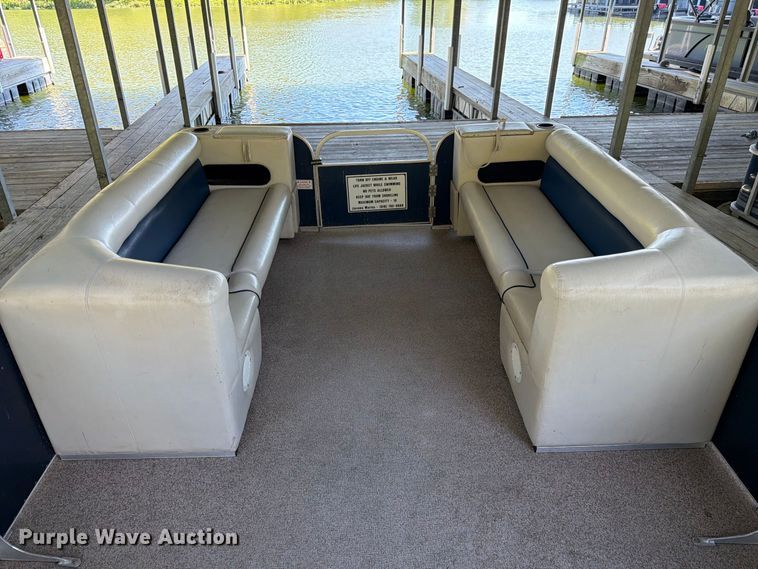 image for item FK3670 2020 PlayCraft  P-2400 pontoon boat