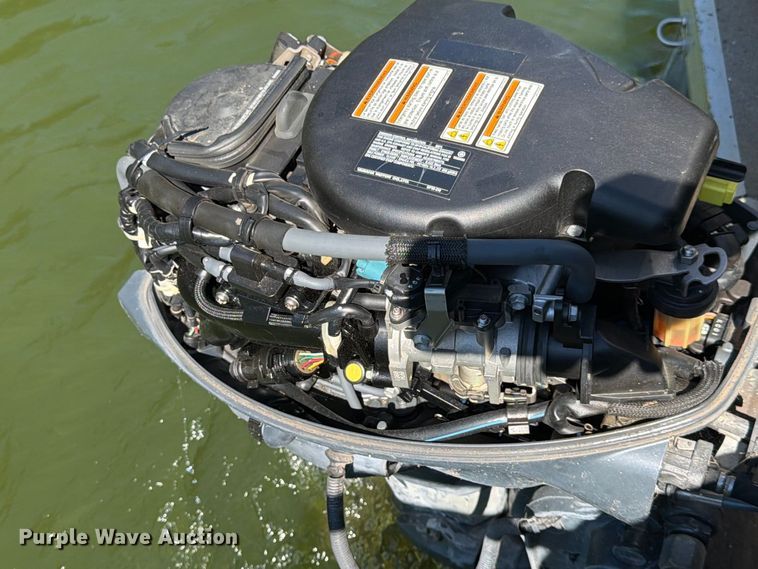 image for item FK3670 2020 PlayCraft  P-2400 pontoon boat