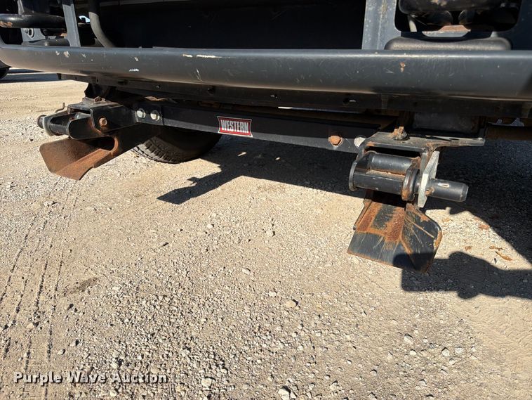 image for item FK3841 2011 Ford F350 Super Duty flatbed pickup truck