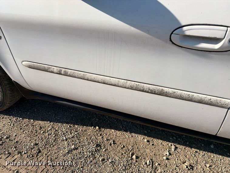 image for item FK3842 2000 Ford Taurus 