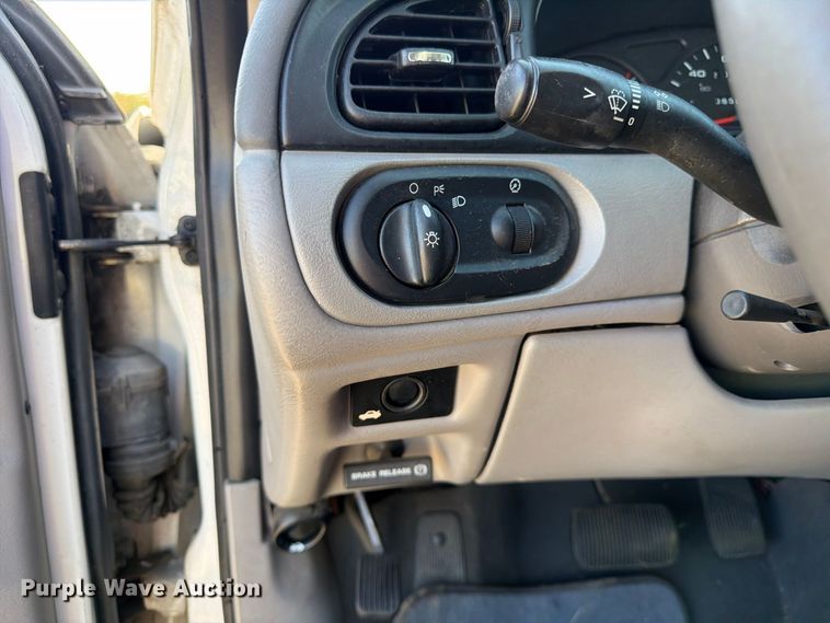 image for item FK3842 2000 Ford Taurus 