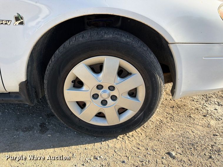 image for item FK3842 2000 Ford Taurus 