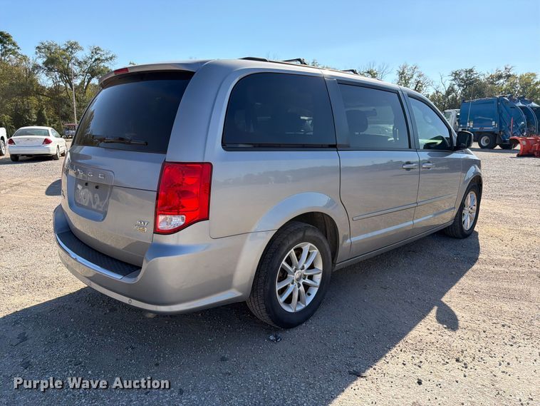 image for item FK3846 2016 Dodge Grand Caravan van
