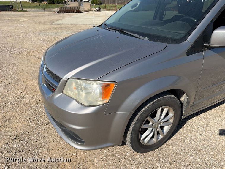 image for item FK3846 2016 Dodge Grand Caravan van