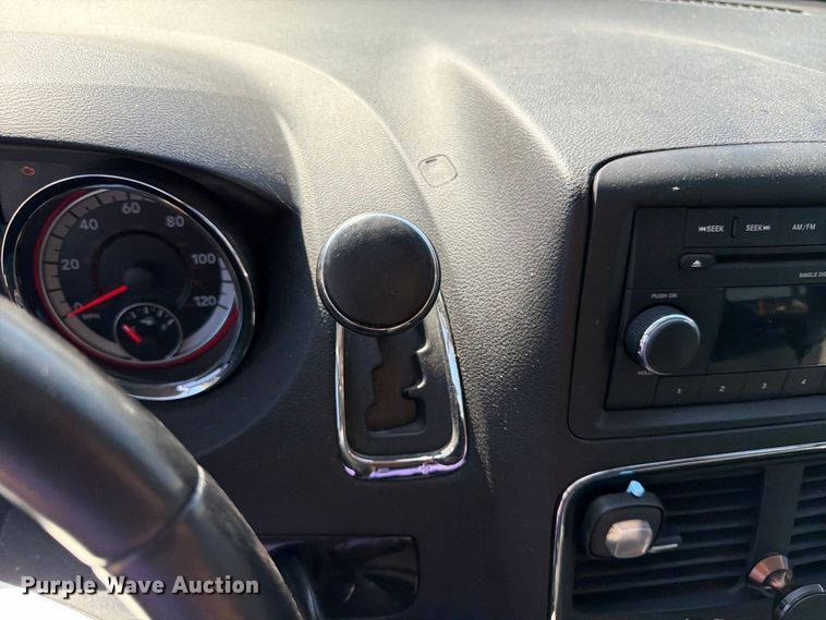 image for item FK3846 2016 Dodge Grand Caravan van