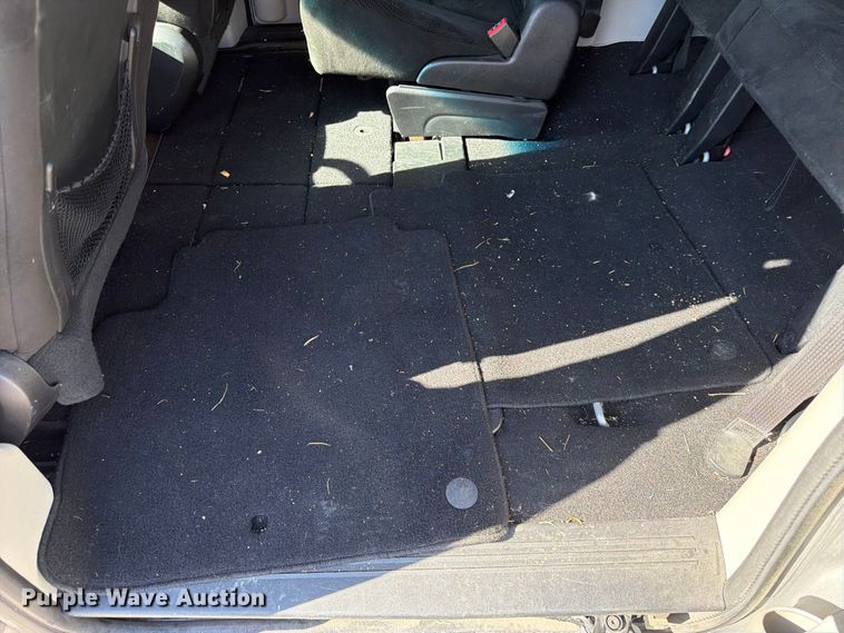image for item FK3846 2016 Dodge Grand Caravan van