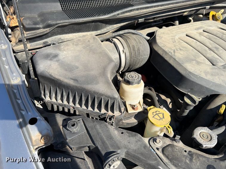 image for item FK3846 2016 Dodge Grand Caravan van