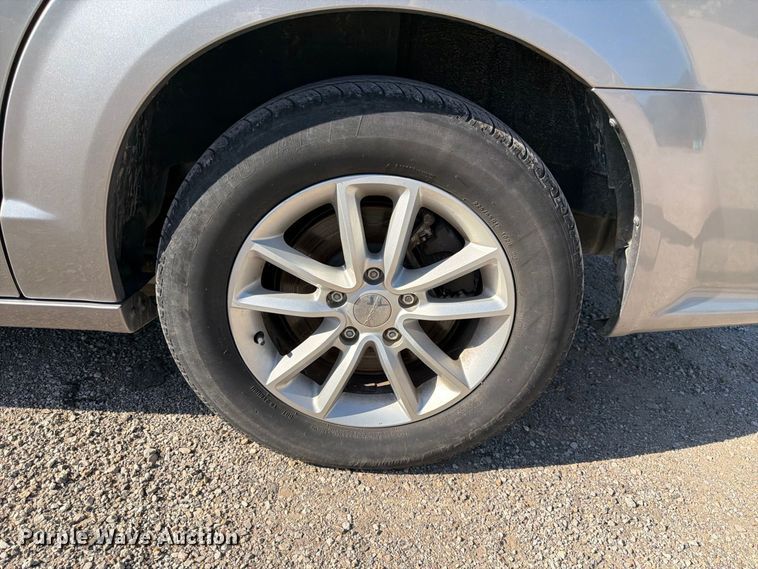 image for item FK3846 2016 Dodge Grand Caravan van