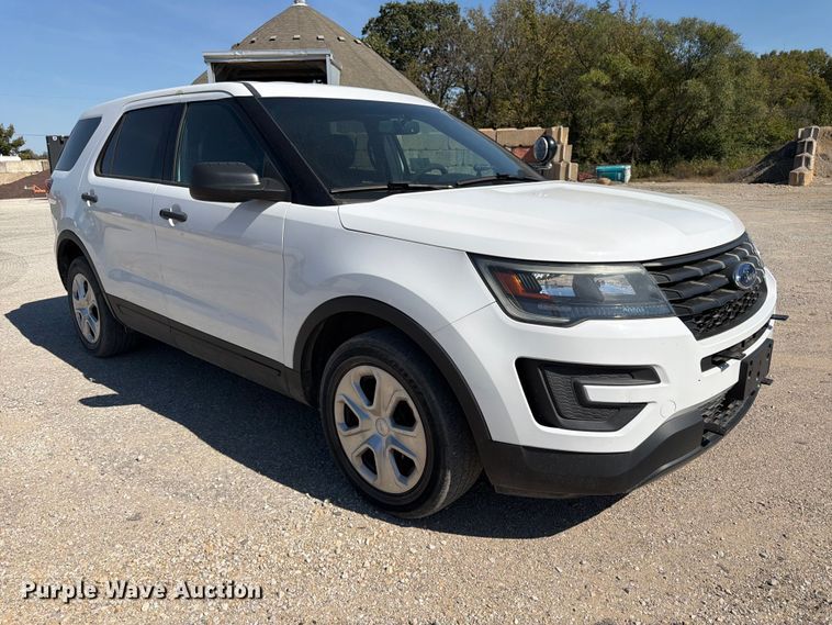 image for item FK3849 2016 Ford Explorer Police SUV