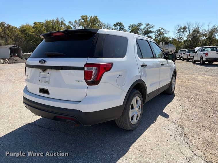 image for item FK3849 2016 Ford Explorer Police SUV