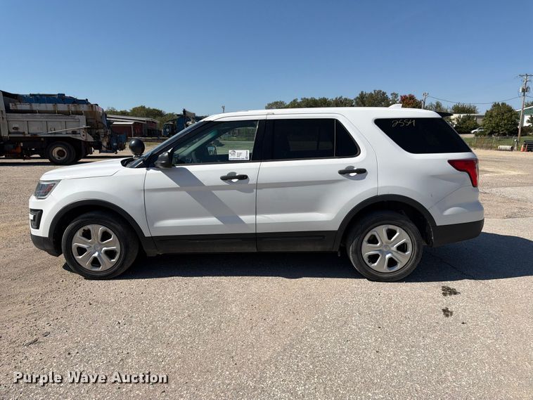 image for item FK3849 2016 Ford Explorer Police SUV