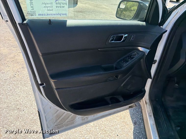 image for item FK3849 2016 Ford Explorer Police SUV