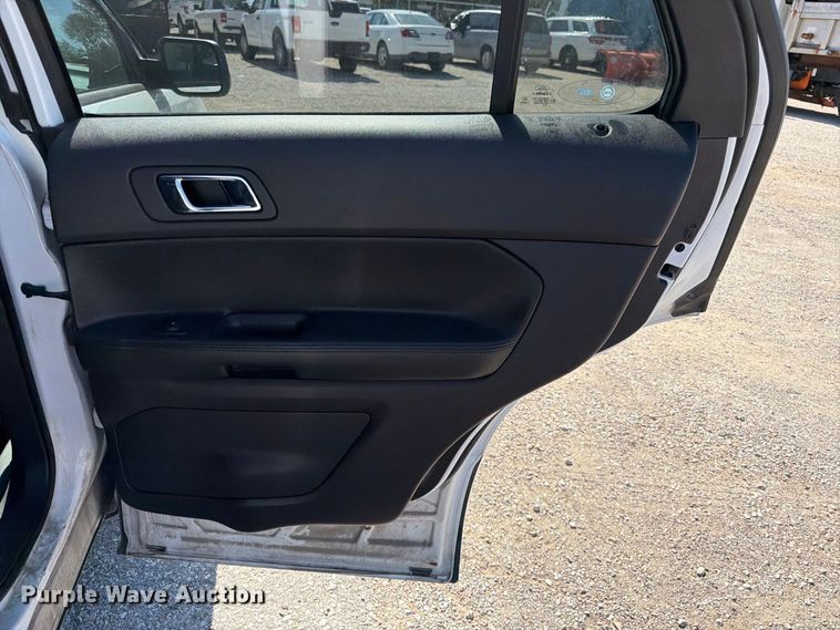image for item FK3849 2016 Ford Explorer Police SUV