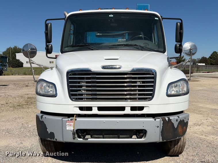 image for item FK3851 2020 Freightliner Business Class M2 refuse truck