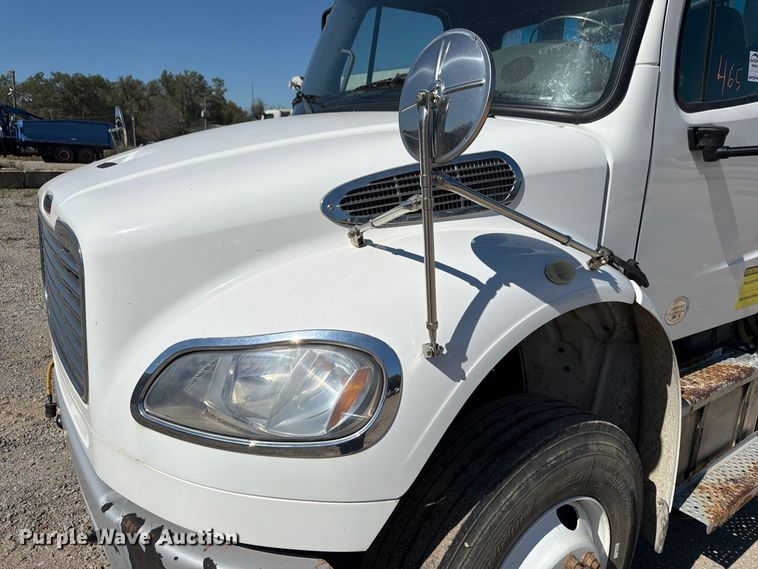 image for item FK3851 2020 Freightliner Business Class M2 refuse truck
