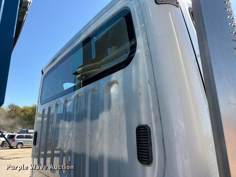 image for item FK3851 2020 Freightliner Business Class M2 refuse truck