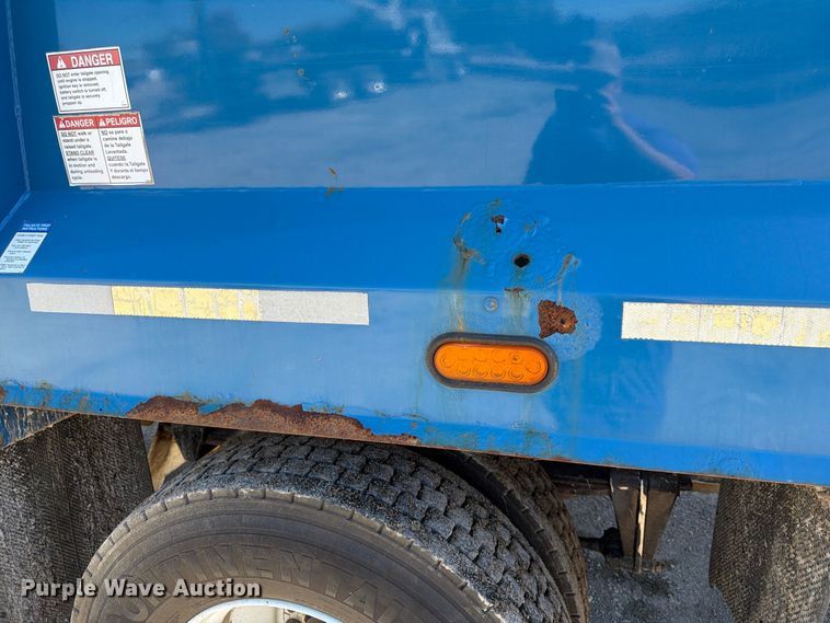 image for item FK3851 2020 Freightliner Business Class M2 refuse truck