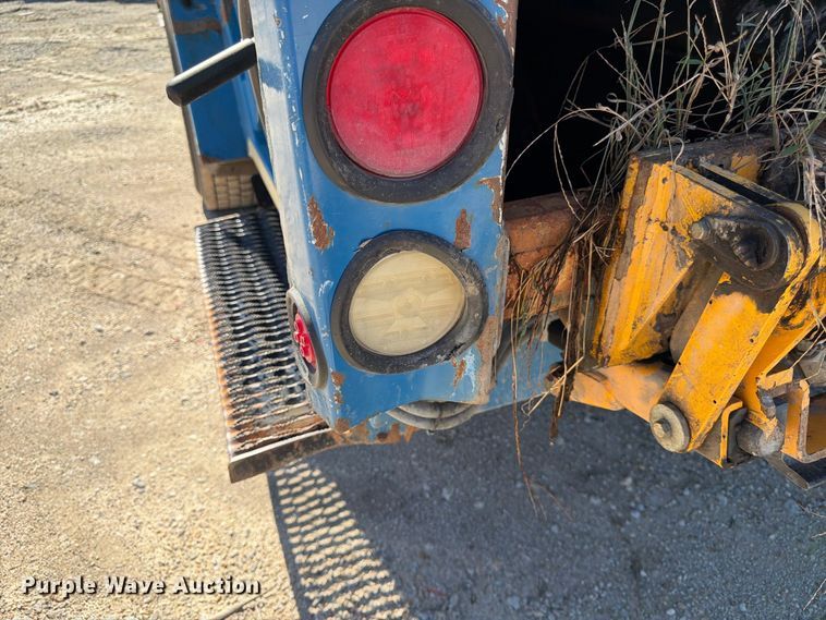 image for item FK3851 2020 Freightliner Business Class M2 refuse truck