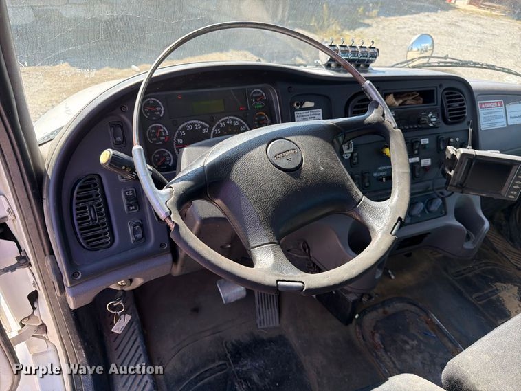 image for item FK3851 2020 Freightliner Business Class M2 refuse truck