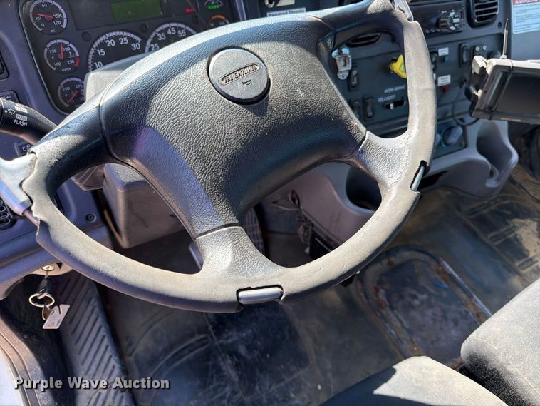 image for item FK3851 2020 Freightliner Business Class M2 refuse truck