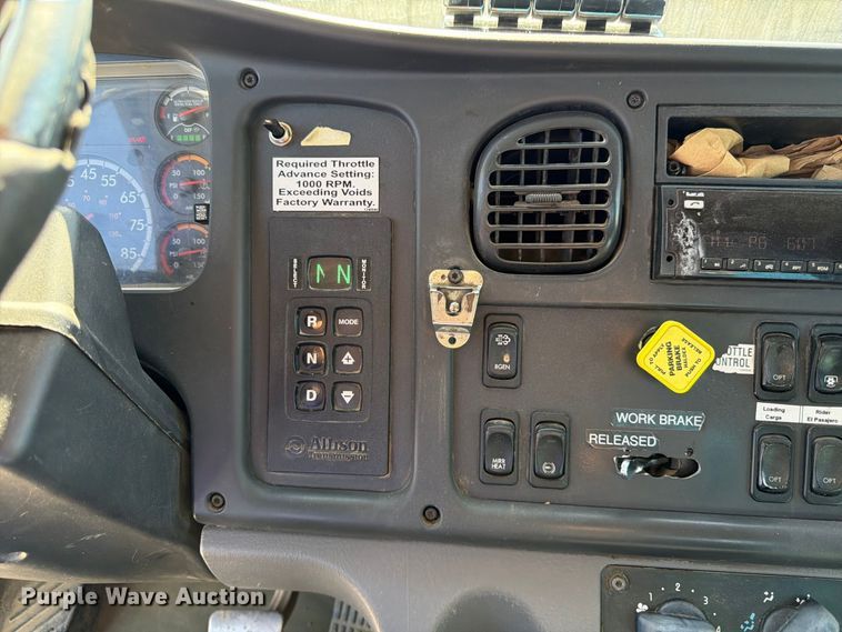 image for item FK3851 2020 Freightliner Business Class M2 refuse truck