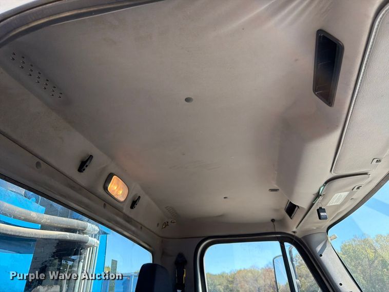 image for item FK3851 2020 Freightliner Business Class M2 refuse truck