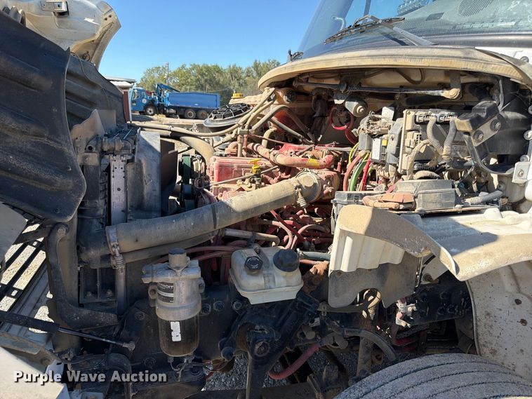 image for item FK3851 2020 Freightliner Business Class M2 refuse truck