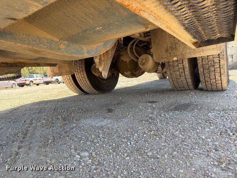 image for item FK3851 2020 Freightliner Business Class M2 refuse truck