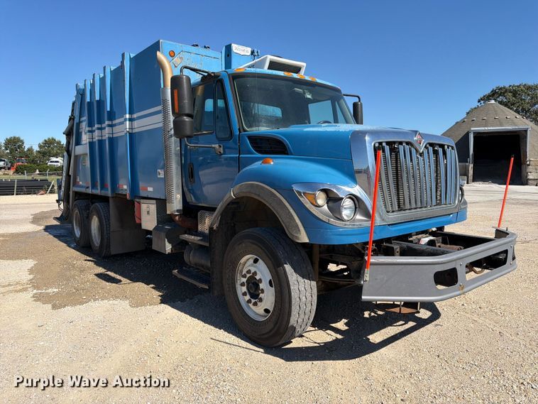 image for item FK3852 2010 International 7600 refuse truck