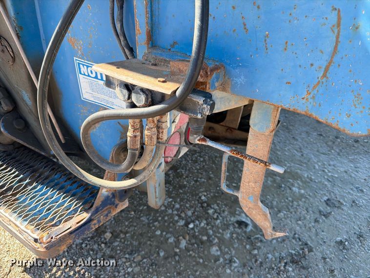 image for item FK3852 2010 International 7600 refuse truck