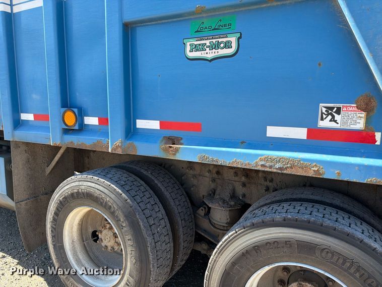 image for item FK3852 2010 International 7600 refuse truck