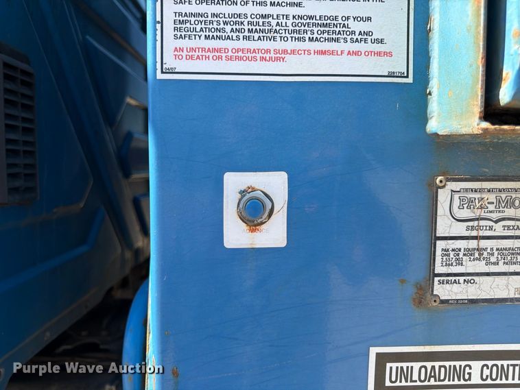 image for item FK3852 2010 International 7600 refuse truck