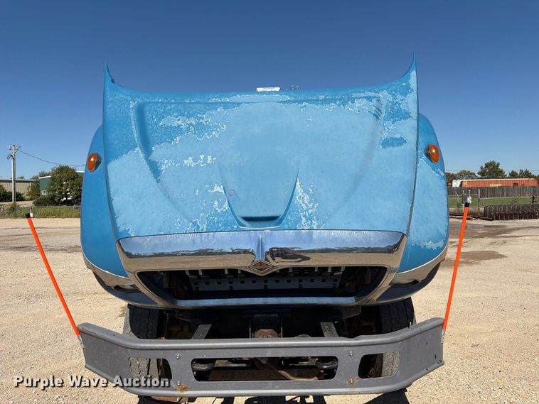 image for item FK3852 2010 International 7600 refuse truck
