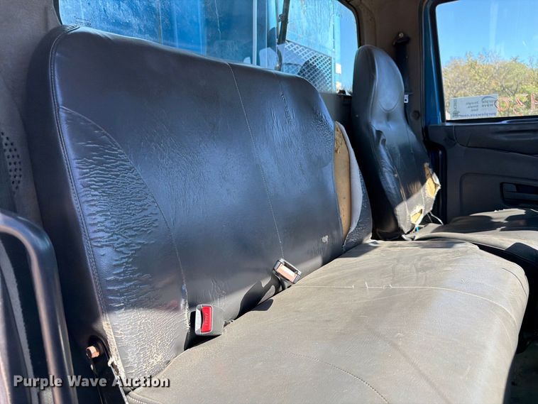 image for item FK3852 2010 International 7600 refuse truck