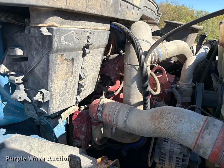 image for item FK3852 2010 International 7600 refuse truck