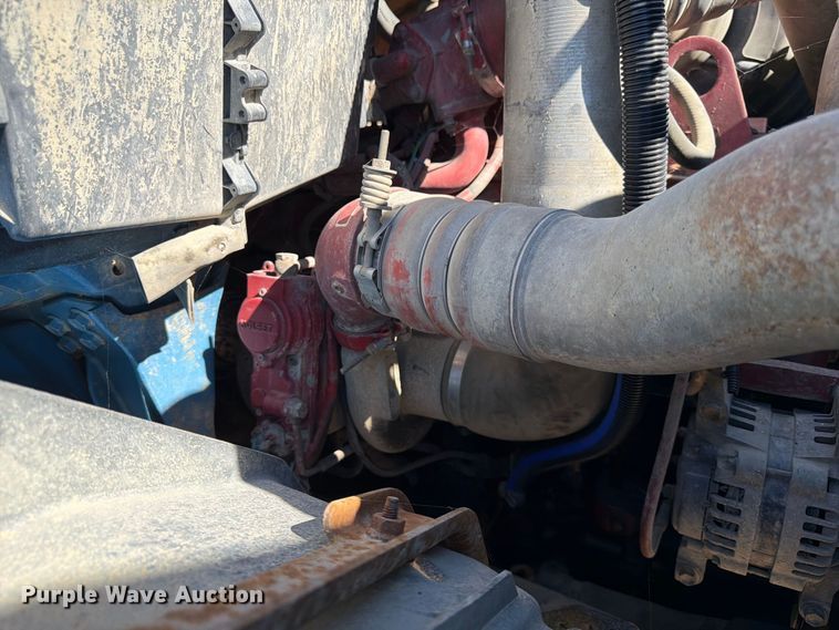 image for item FK3852 2010 International 7600 refuse truck