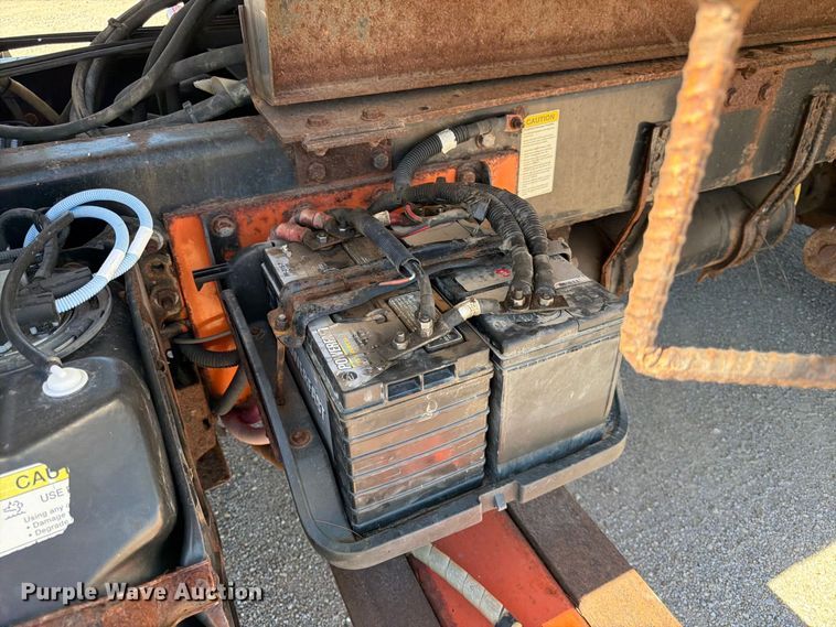 image for item FK3853 2015 Freightliner 108SD dump truck