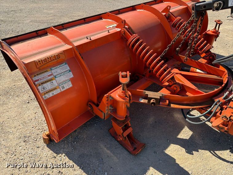 image for item FK3853 2015 Freightliner 108SD dump truck