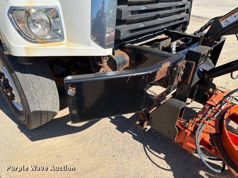 image for item FK3853 2015 Freightliner 108SD dump truck
