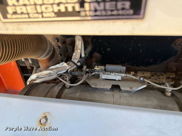 image for item FK3853 2015 Freightliner 108SD dump truck