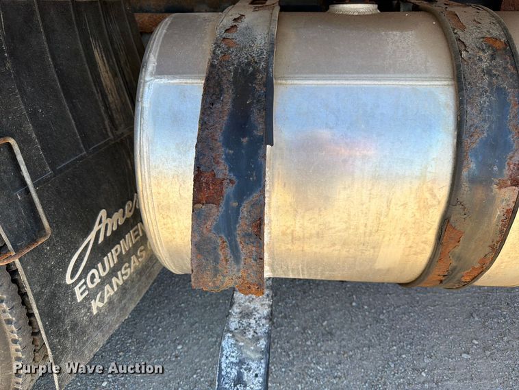 image for item FK3853 2015 Freightliner 108SD dump truck