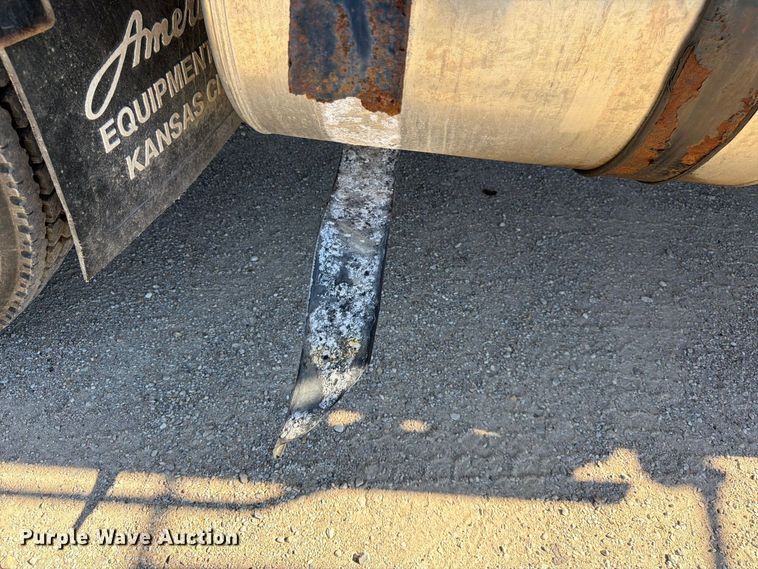 image for item FK3853 2015 Freightliner 108SD dump truck