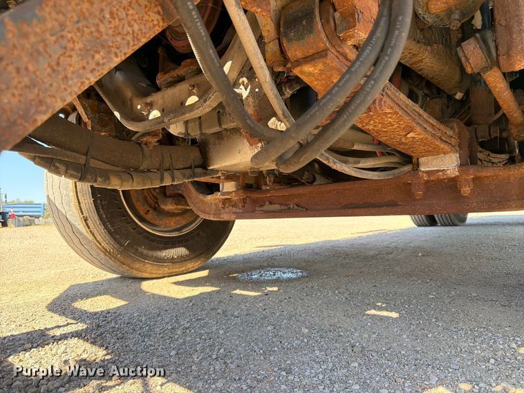 image for item FK3853 2015 Freightliner 108SD dump truck