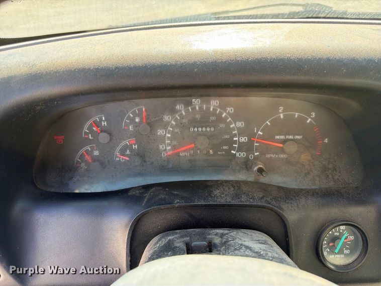 image for item FK3854 2004 Ford F750 oil distributor truck