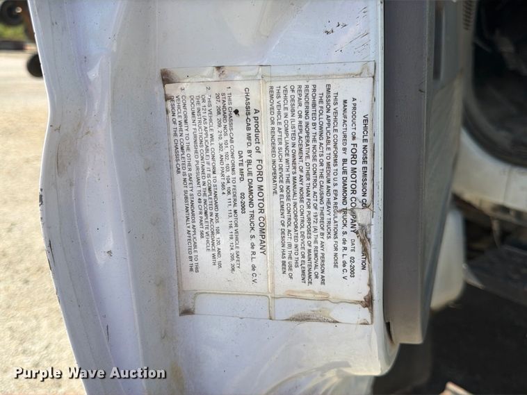 image for item FK3854 2004 Ford F750 oil distributor truck