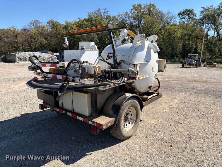 image for item FK3855 2009 Wachs Trav-L-Vac 77-000-22 vacuum excavator